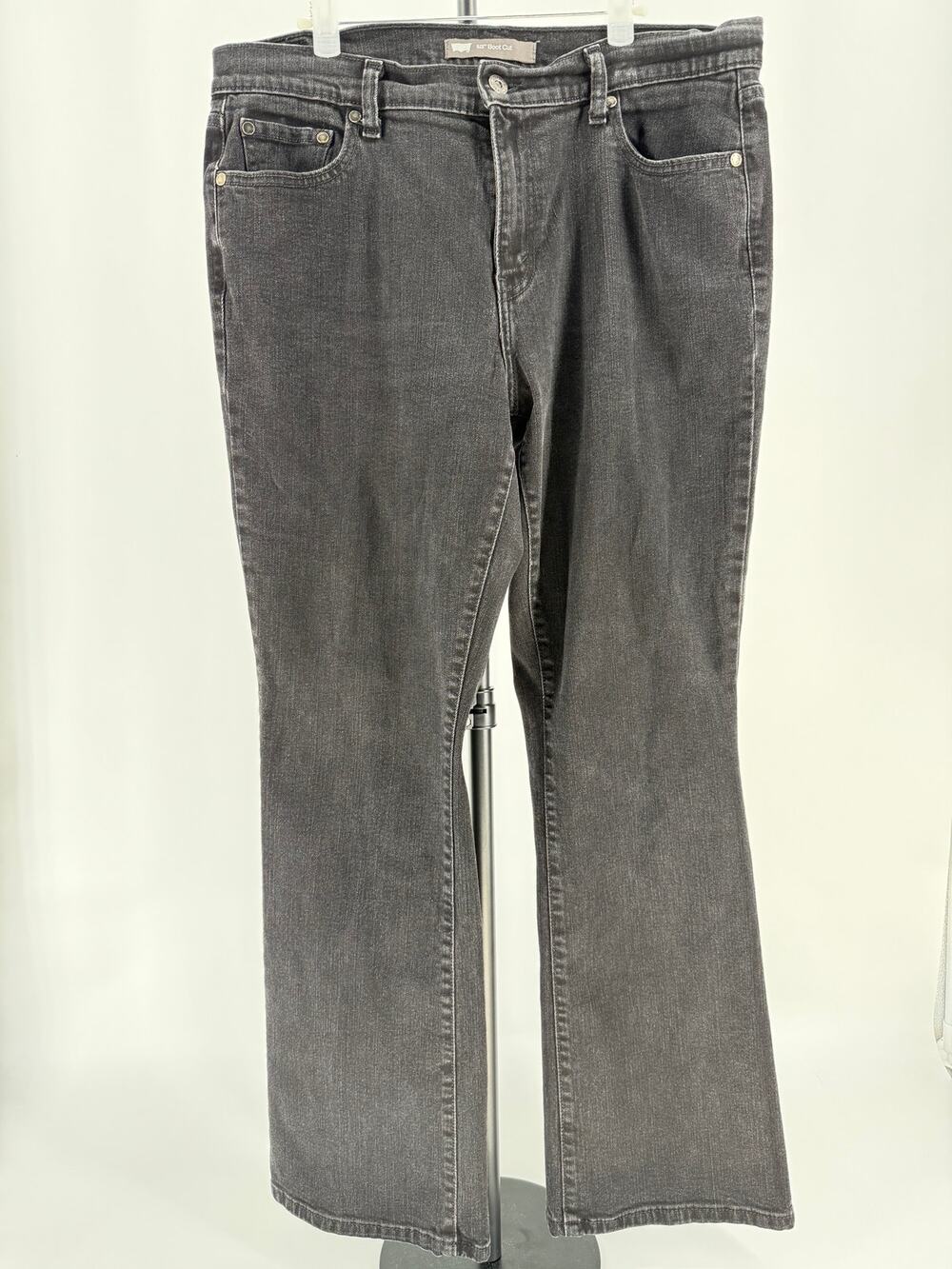 Levi’s 515 Boot Cut Jeans Women’s Size 14M Black Stretch Mid Rise Denim